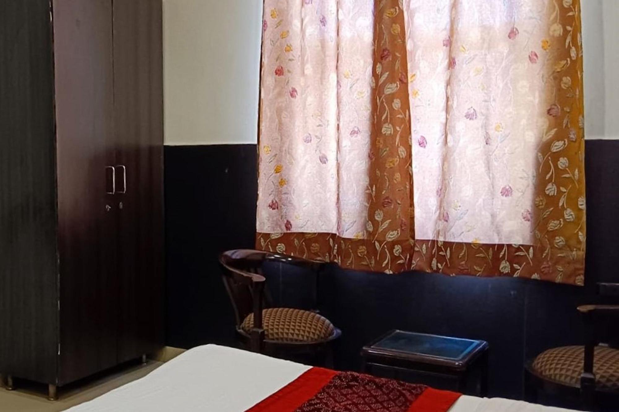Hotel Shree Kanta Γκουργκάον Εξωτερικό φωτογραφία
