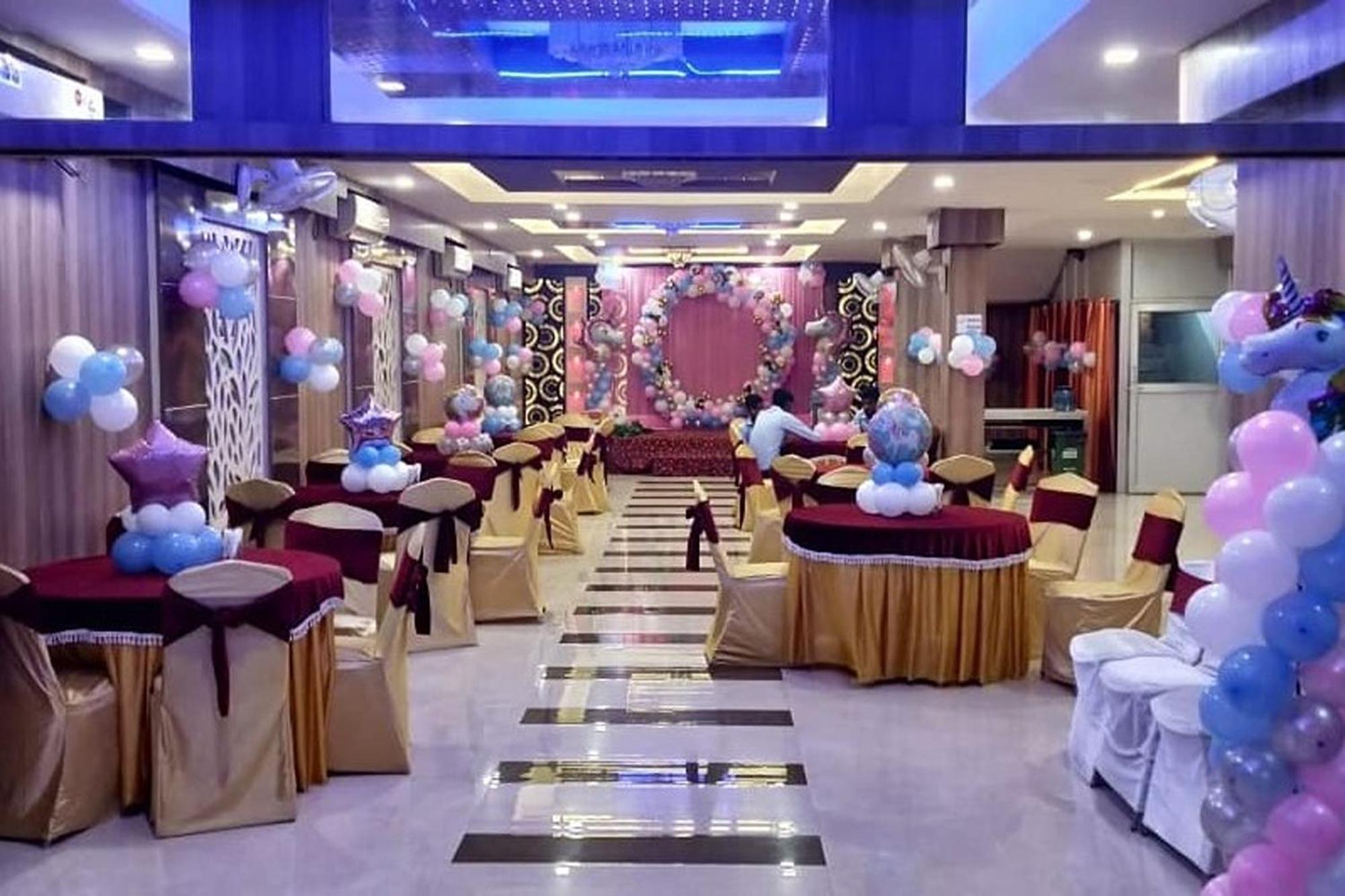Hotel Shree Kanta Γκουργκάον Εξωτερικό φωτογραφία