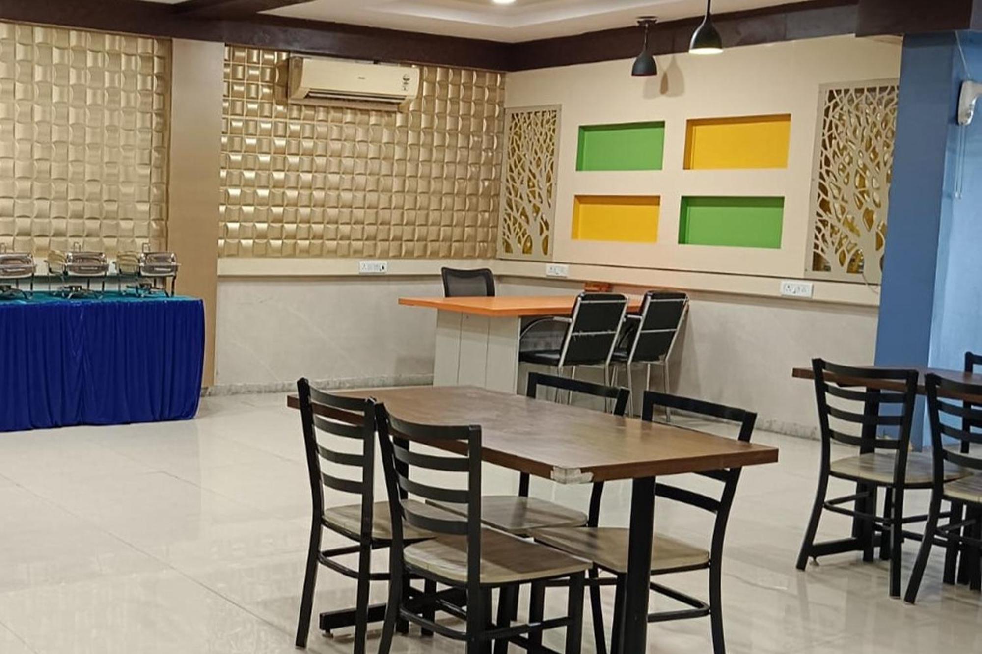 Hotel Shree Kanta Γκουργκάον Εξωτερικό φωτογραφία